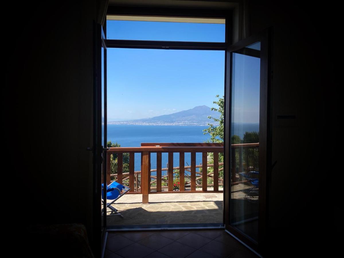 La Badia Montechiaro - Breathtaking View Of Sorrento Coast Vila Vico Equense Exterior foto