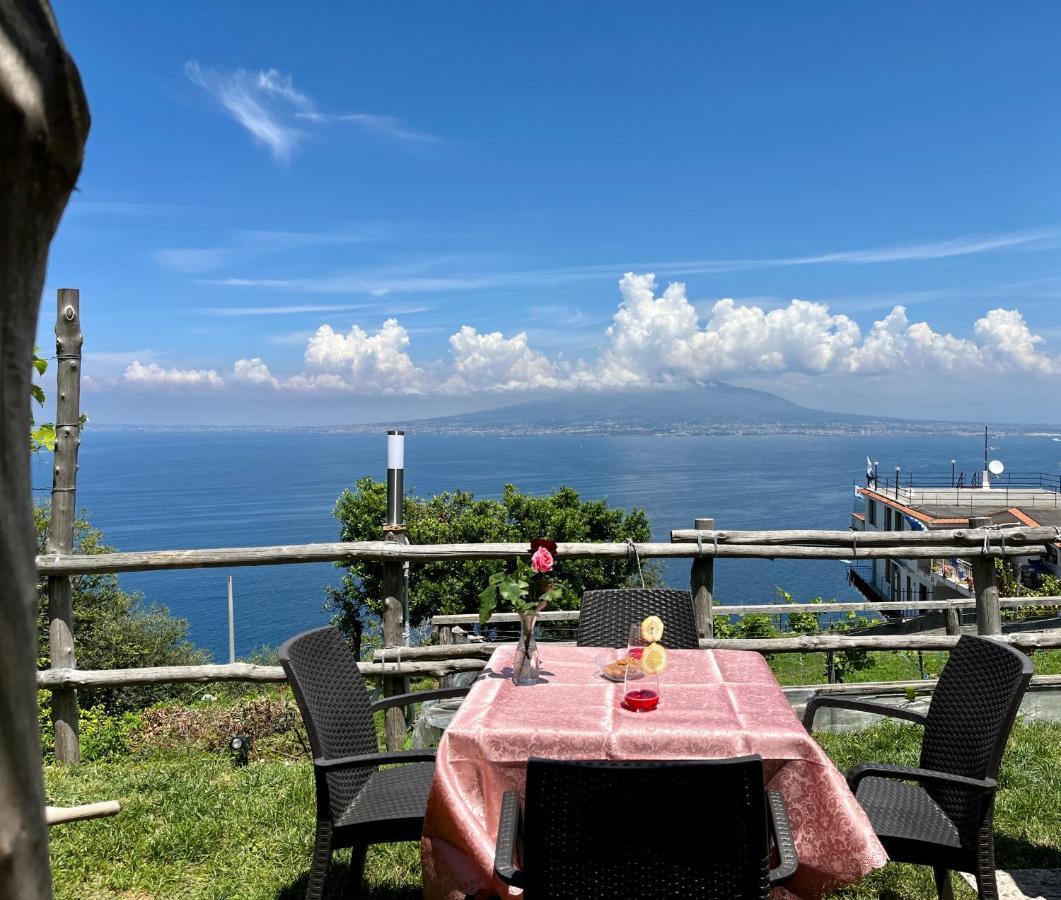 La Badia Montechiaro - Breathtaking View Of Sorrento Coast Vila Vico Equense Exterior foto
